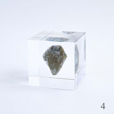 Labradorite (2.0in cube)